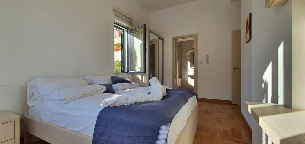 Lavender Bay Apartment Dee B02 Donji Morinj Eksteriør billede